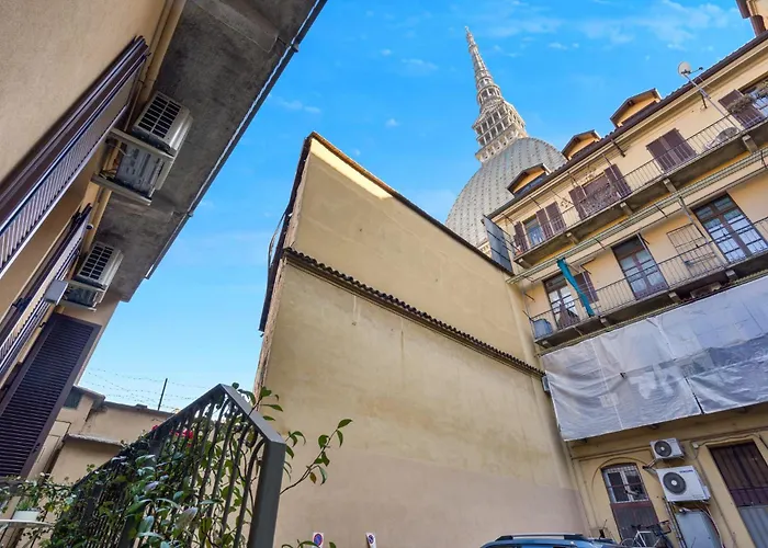 Mole Luxury * Torino